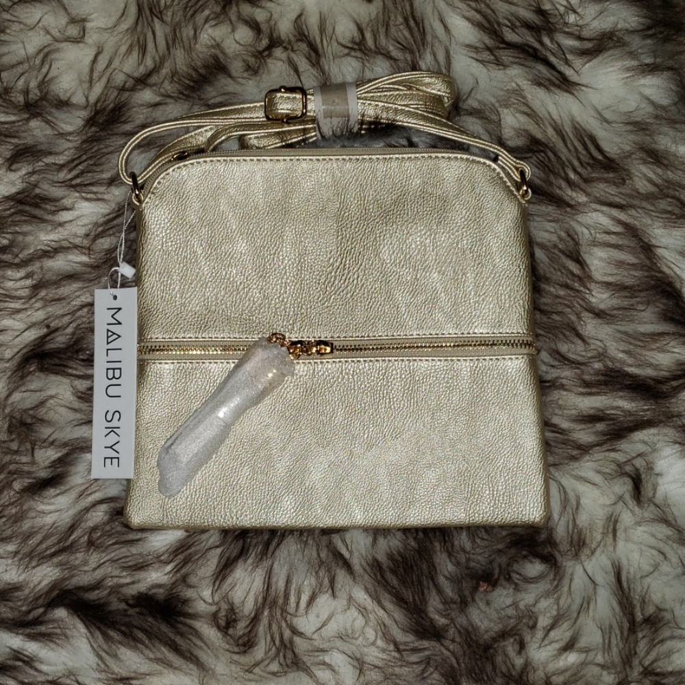 Crossbody purse